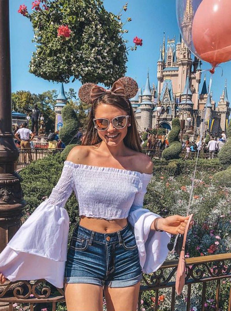 can you wear crop tops to disneyland